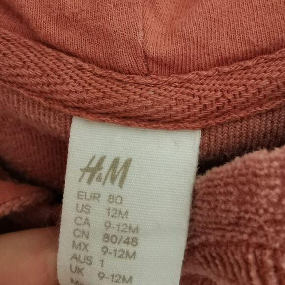 2/$20 H& M baby girl zip up sweater 9-12 m - Picture 3 of 4
